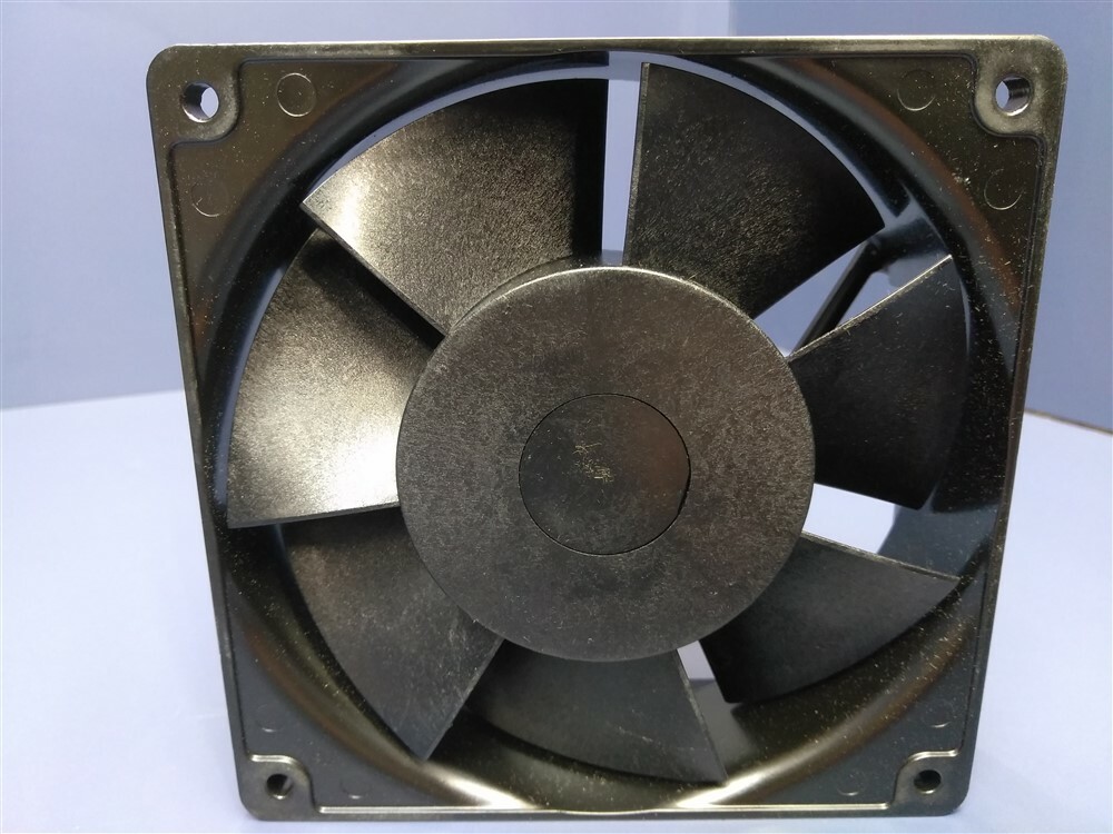 DC FAN/24V/80*80*25/L=60mm
